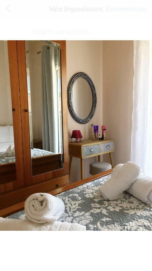 Elegant Apartment Near The Beach Néa Péramos Zewnętrze zdjęcie